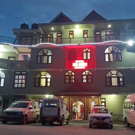Debbhumi Regency Hotel Sāngla Екстериор снимка