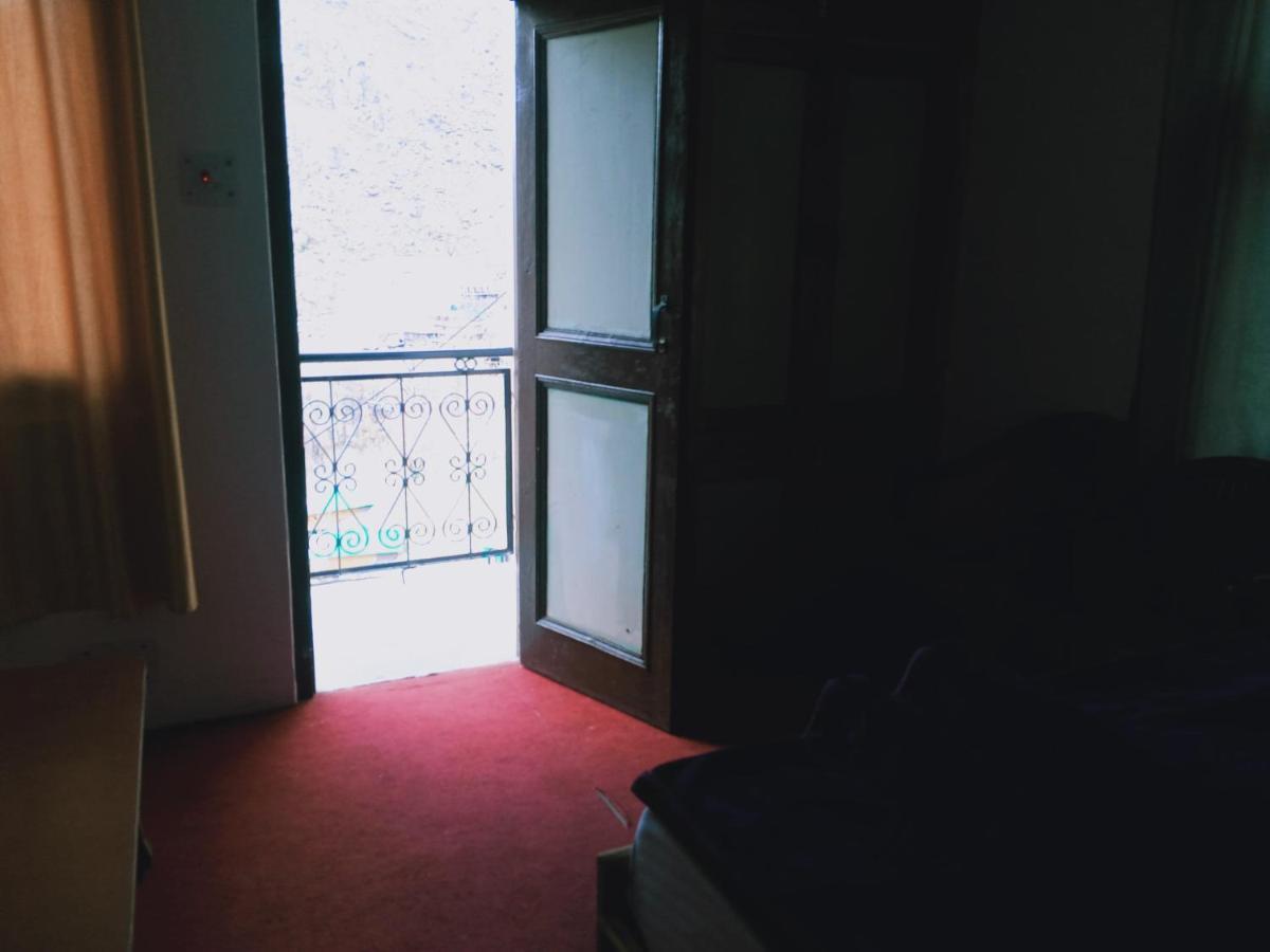 Debbhumi Regency Hotel Sāngla Екстериор снимка