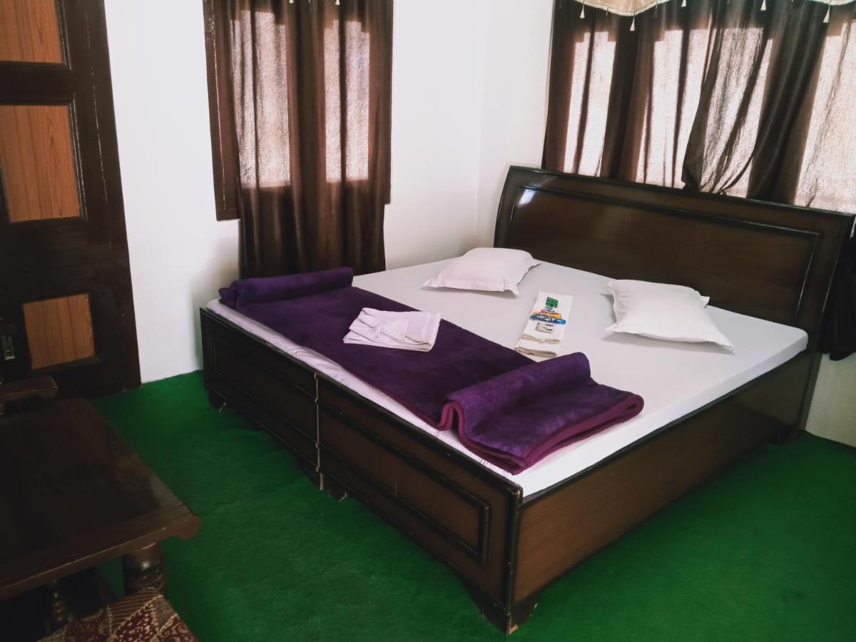 Debbhumi Regency Hotel Sāngla Екстериор снимка