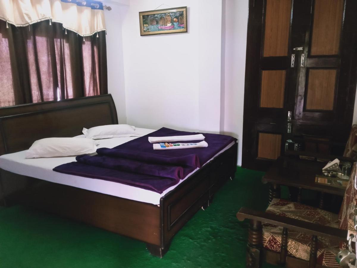 Debbhumi Regency Hotel Sāngla Екстериор снимка