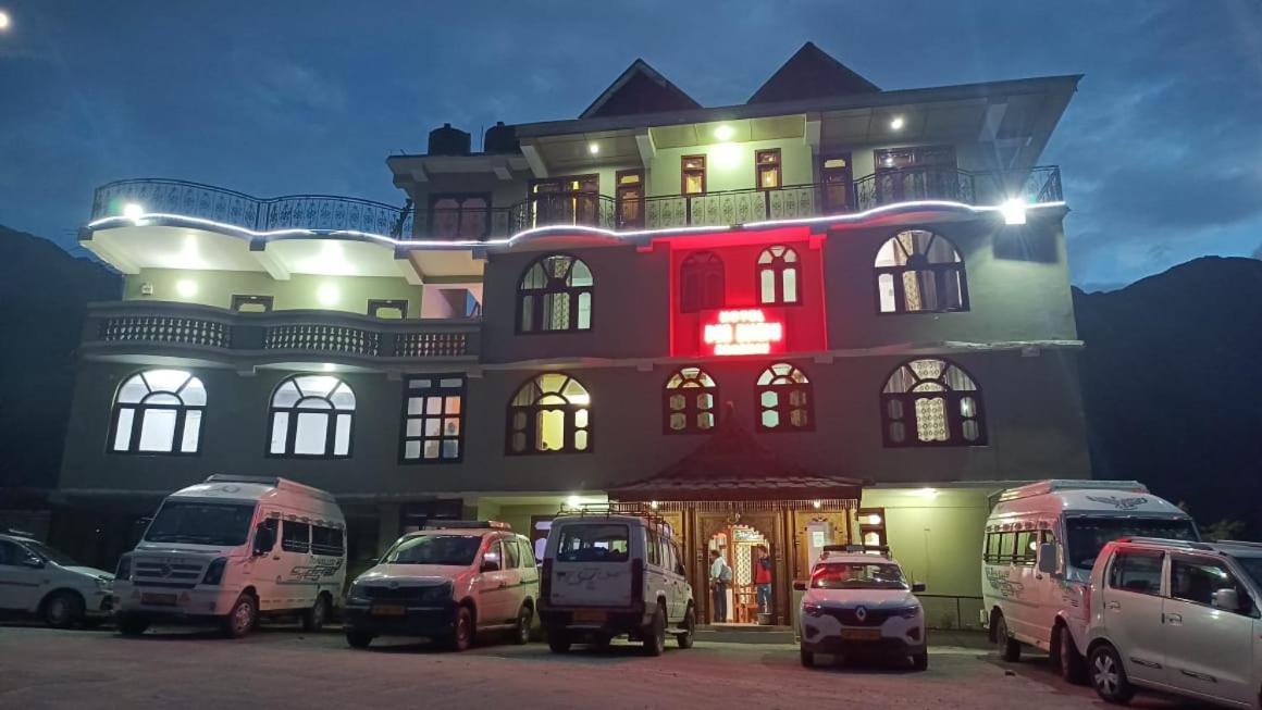 Debbhumi Regency Hotel Sāngla Екстериор снимка