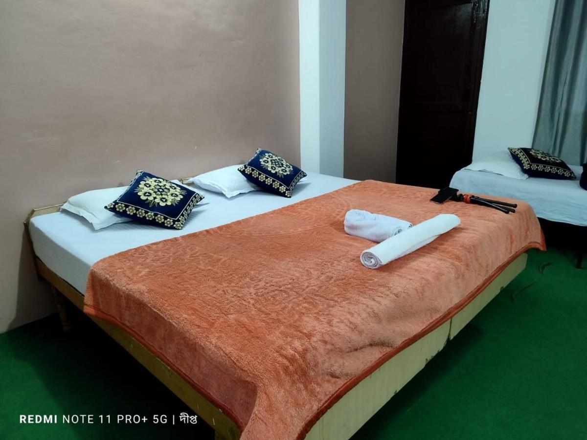 Debbhumi Regency Hotel Sāngla Екстериор снимка