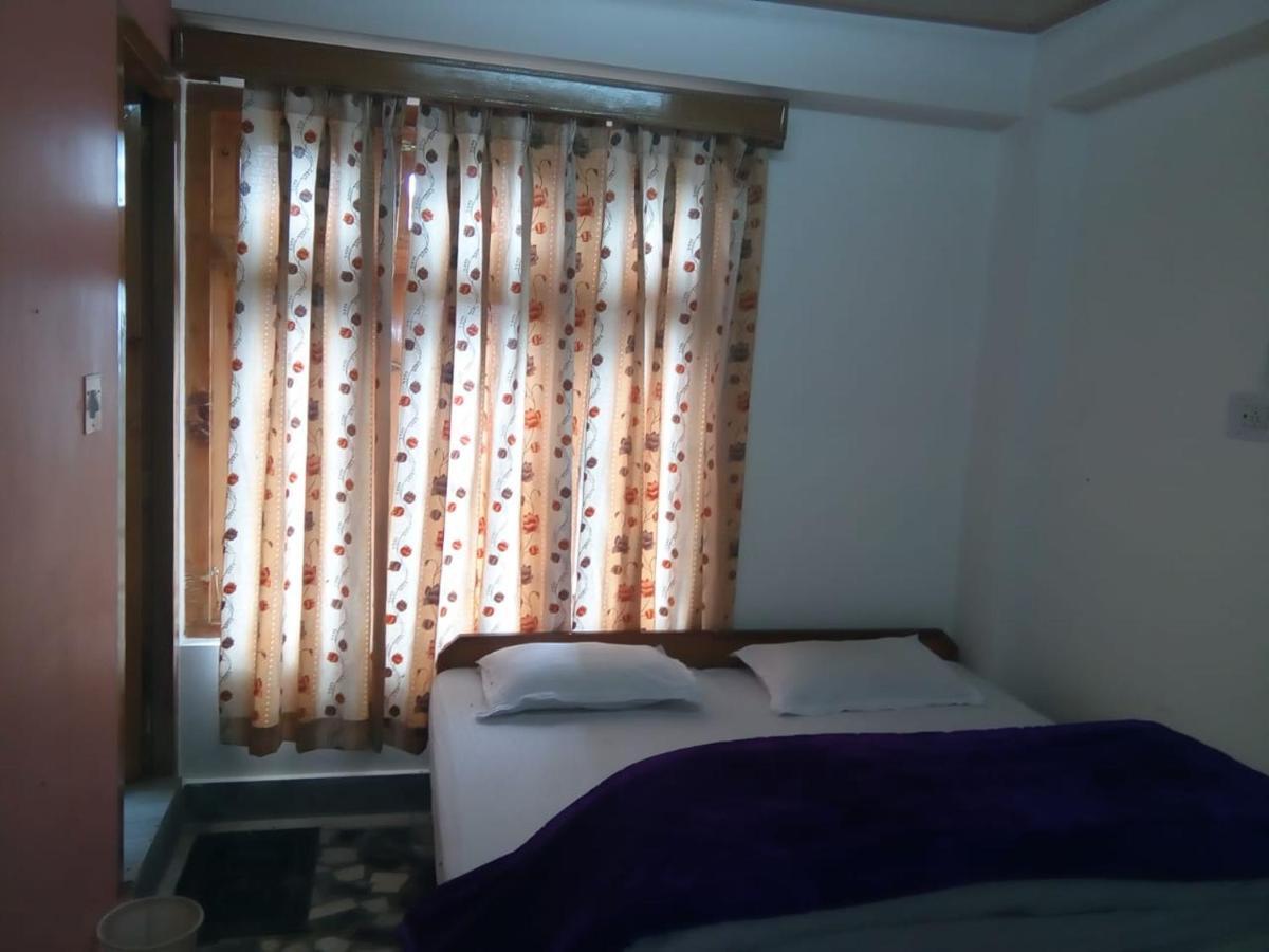 Debbhumi Regency Hotel Sāngla Екстериор снимка