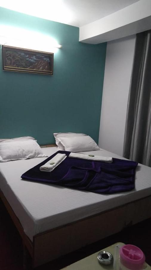 Debbhumi Regency Hotel Sāngla Екстериор снимка