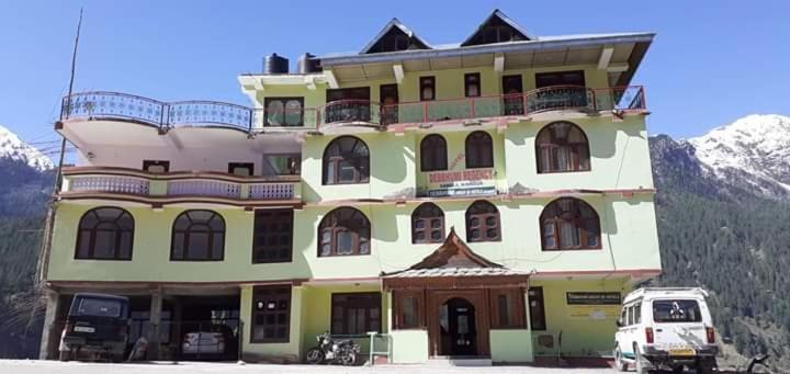 Debbhumi Regency Hotel Sāngla Екстериор снимка